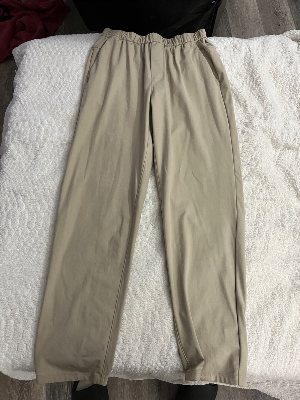 Men's lululemon Beige Elastic-Waist Casual Pants
